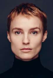 Amanda Collin - Színésznő